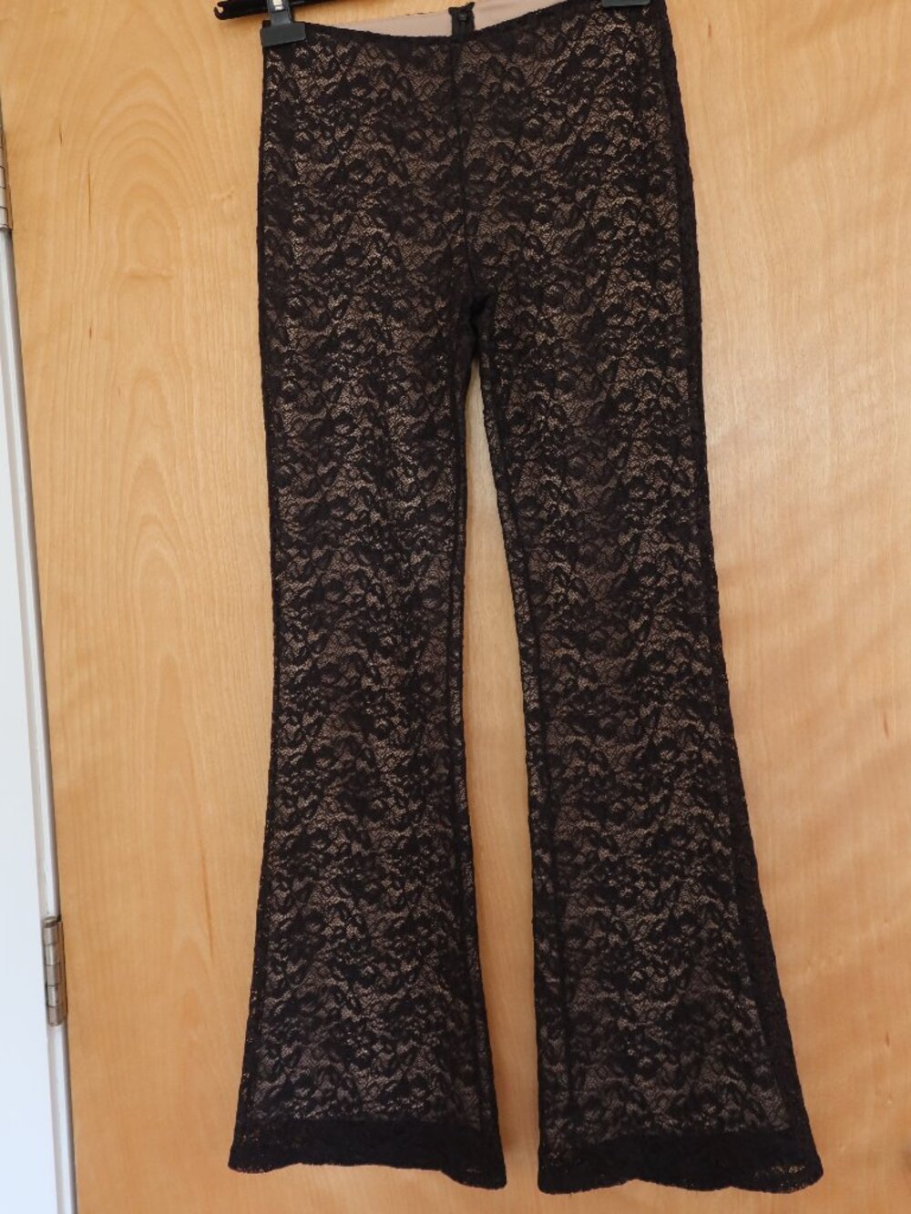 Black & tan lace dress pants wide leg Laundry by Shelli Segal vintage Y2K sz 2